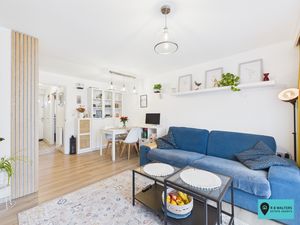 Living/Dining Room- click for photo gallery